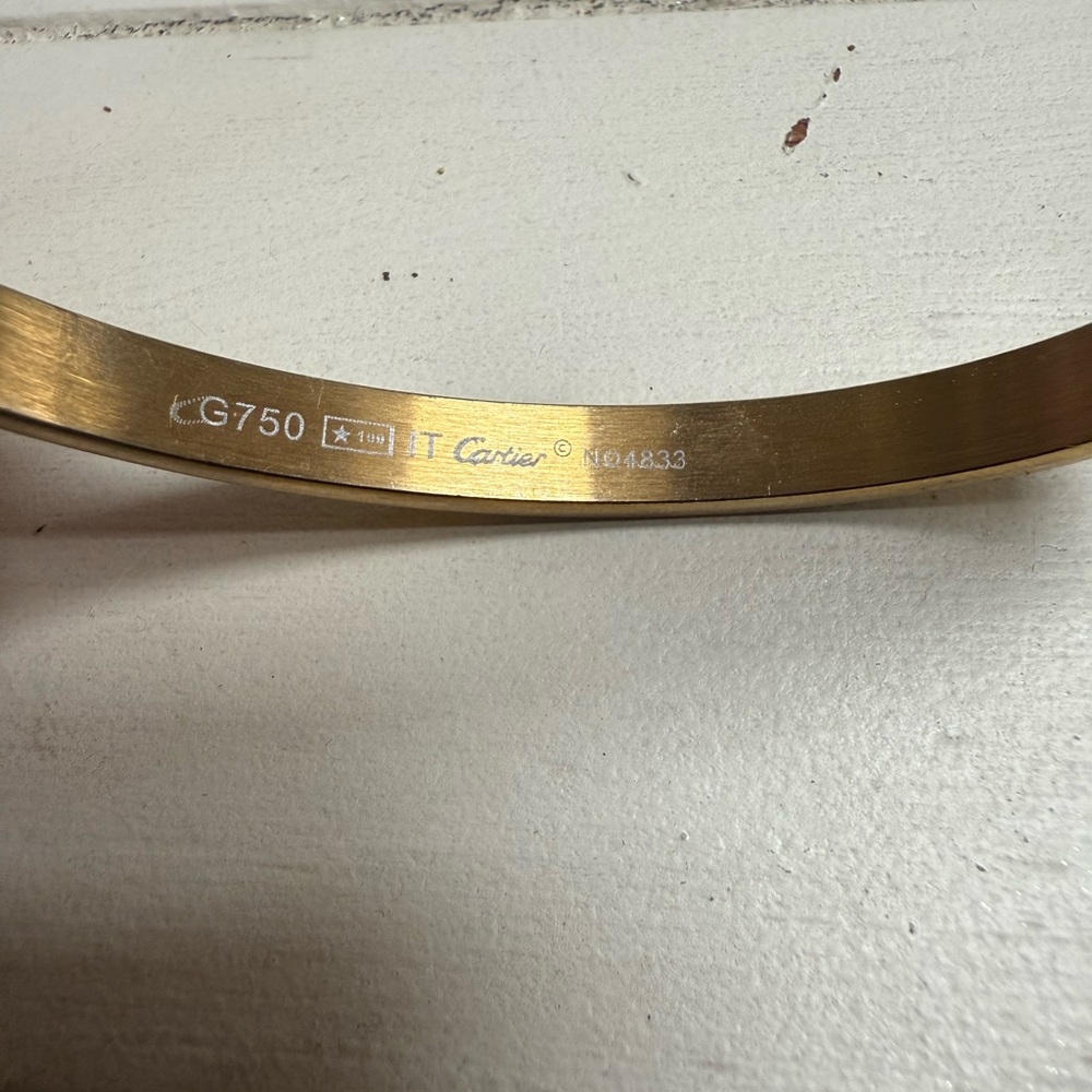 Cartier Gold Bangle with Engraved Details - Picture 2 of 6